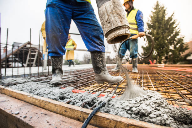 Best Concrete Driveway Installation  in Riverside, NY